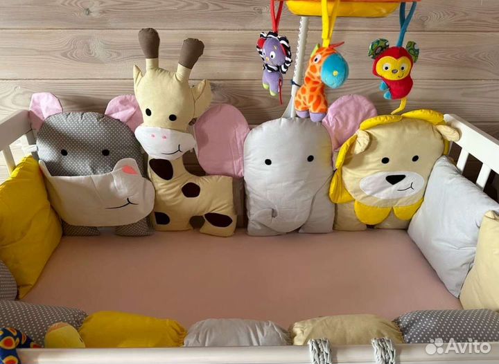 Бортики в кроватку