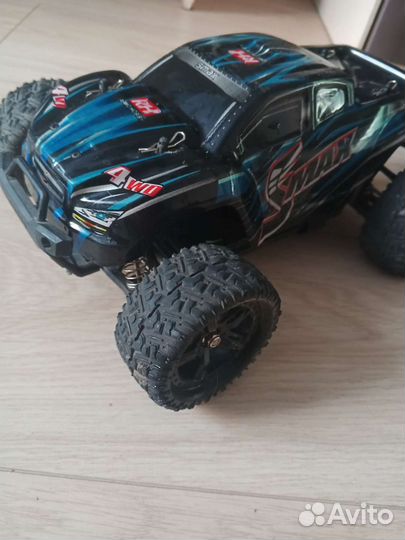 Машина на радиоуправлении S max. 1:16