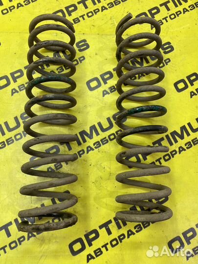 Задние пружины Audi 80 B4
