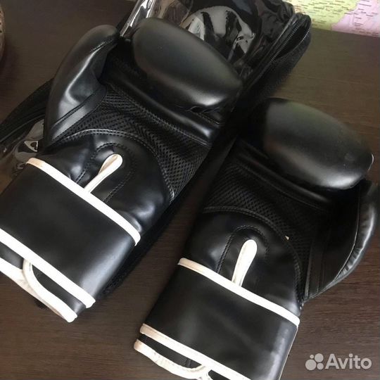 Боксерские перчатки jabb