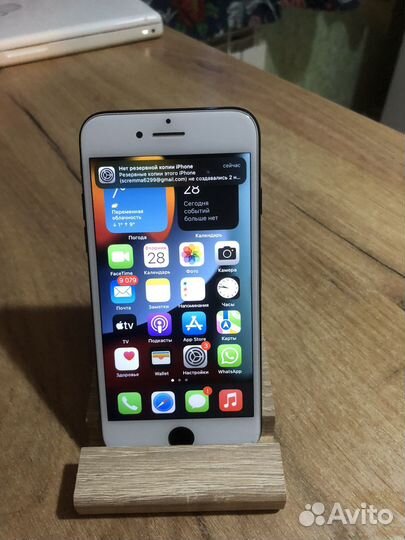 iPhone 7, 256 ГБ