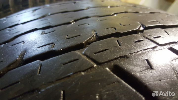 Bridgestone Dueler H/P 680 255/70 R16