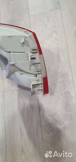 Фонарь задний правый skoda octavia a7