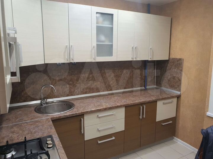 2-к. квартира, 55 м², 1/9 эт.