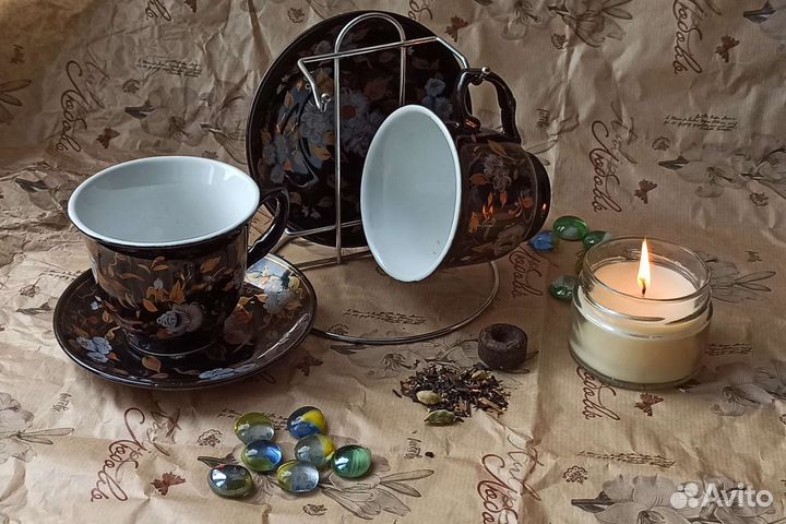 Набор из двух чайных пар на подставке