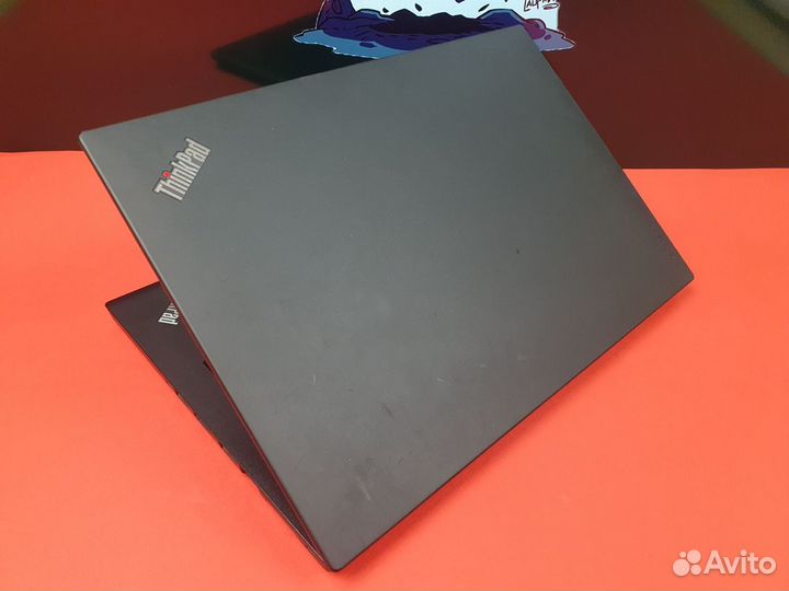 Lenovo i5/16gb/256Gb