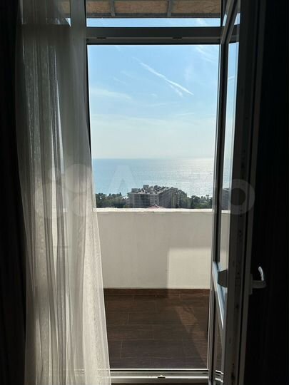 Апартаменты-студия, 65 м², 21/21 эт.