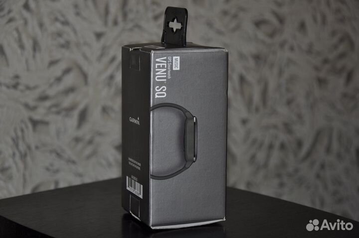 Garmin Venu SQ Music Black / Moss (новые)