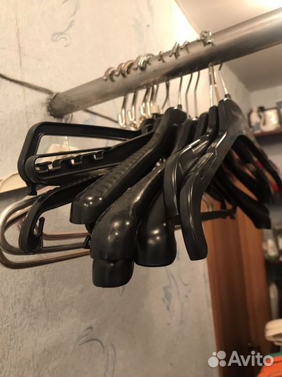 Вешалки плечики бу