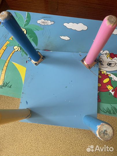 Детский стол и стул