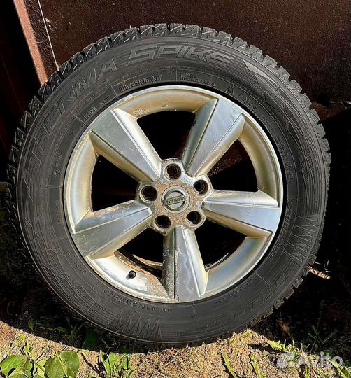 Зимние шины на дисках Nitto Therma Spike 215/65R16