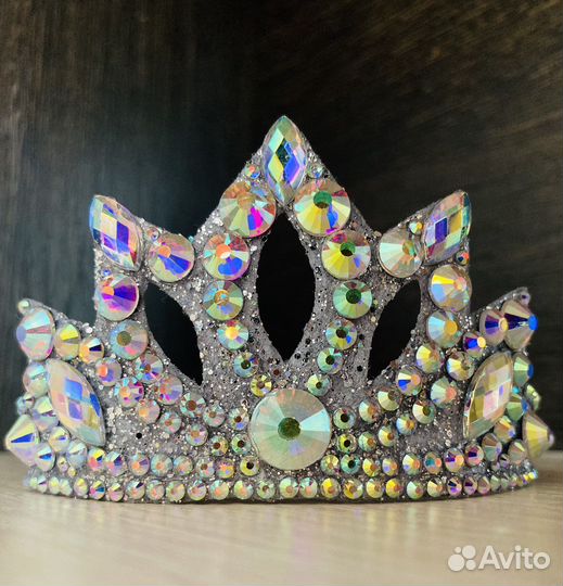 Корона на гульку для гимнастики