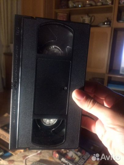 Видеокассеты с фильмами