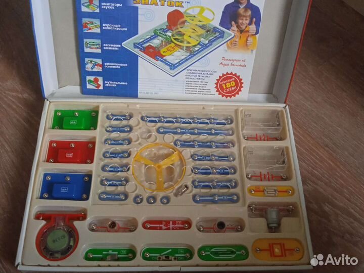 Набор Юный Физик и конструктор Знаток