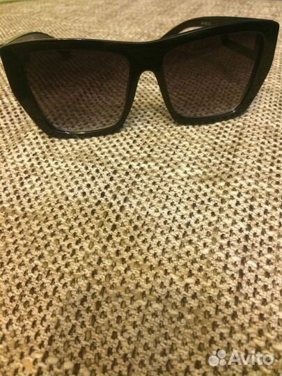 Очки солнечные