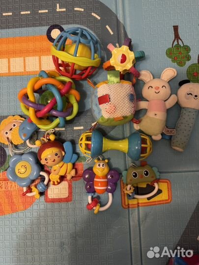 Развивающий коврик