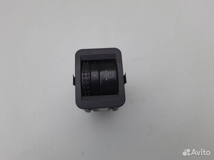 Кнопка корректора фар Skoda Octavia A4 Golf 4