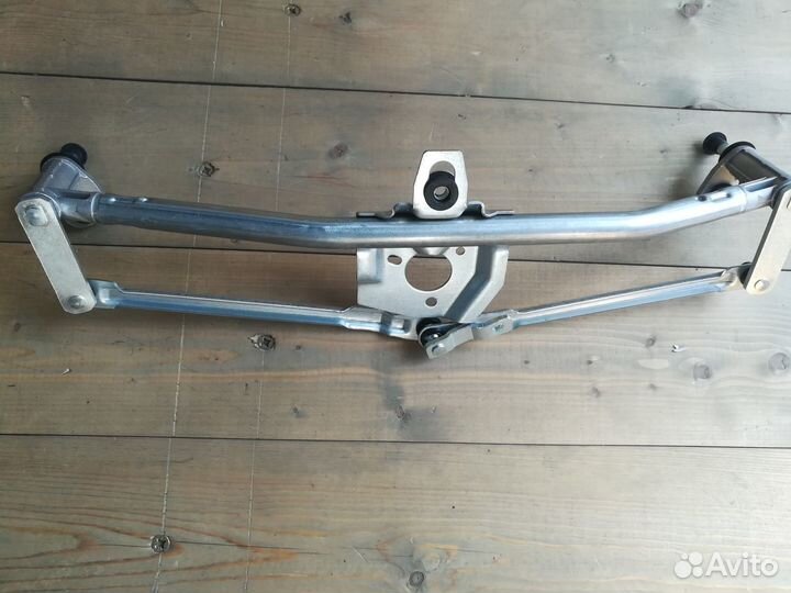 Трапеция стеклоочистителя дворников Гольф 4 Бора