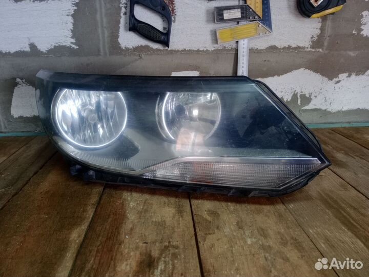 Фара передняя правая tiguan 2013г