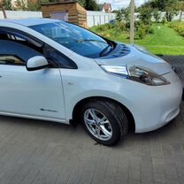 Nissan Leaf AT, 2015, 95 000 км, с пробегом, цена 840 000 руб.