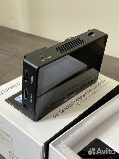 Накамерный монитор Feelworld LUT5 HDR/3D, 5.5