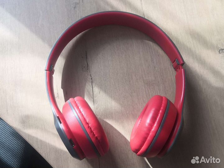 Беспроводные bluetooth наушники P47 красные