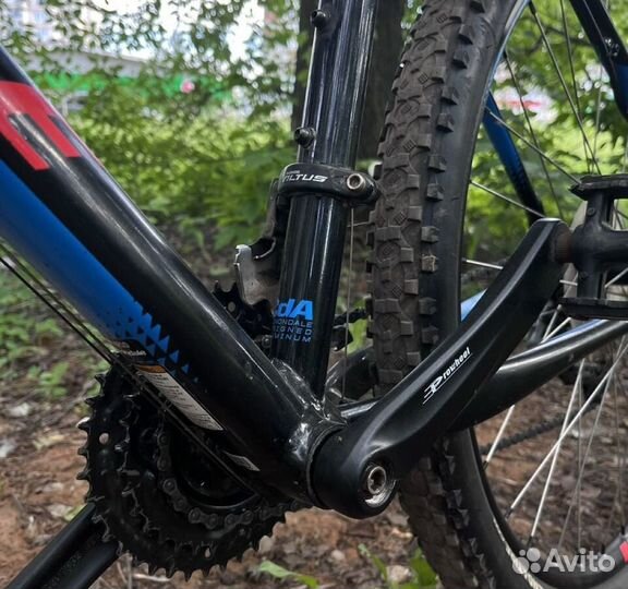 Горный велосипед Cannondale 27.5