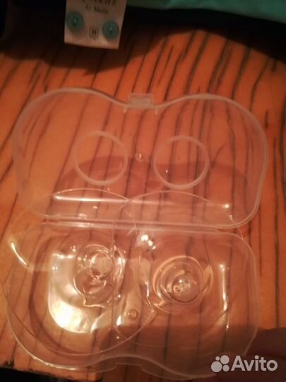 Накладки на грудь