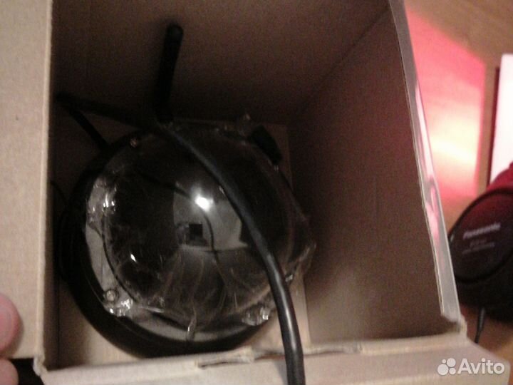 Камера видеонаблюдения купольная с Wi-Fi