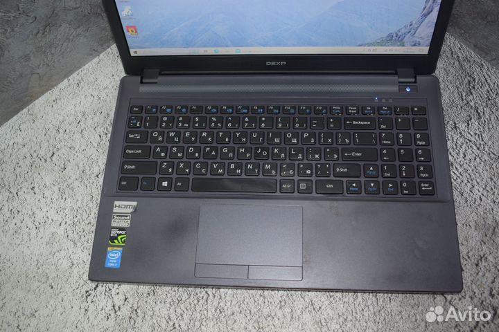 Ноутбук Dexp на Core i7-4710MQ/ 950M/ 8 GB