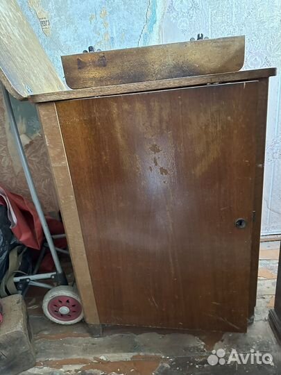 Швейная ножная машинка кехлер