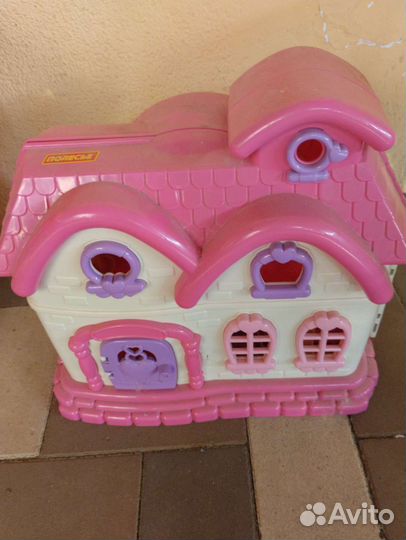 Домик кукольный