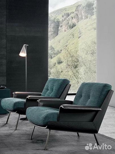 Кресло кожаное