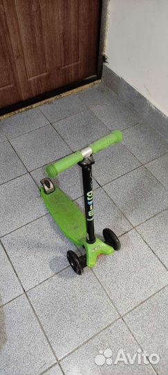 Детские самокаты и скейты