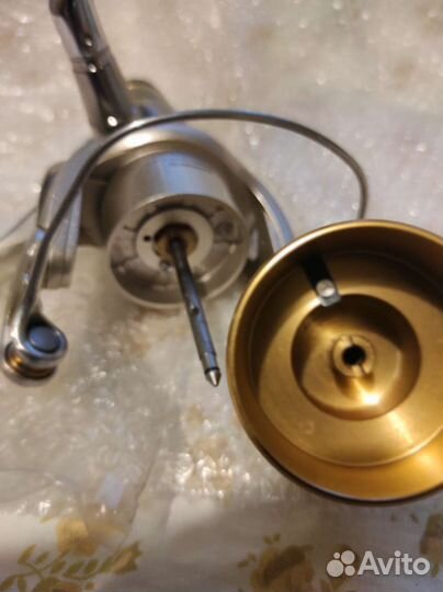 Катушка Shimano 4000XT-RA