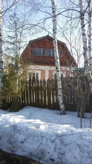 Дом 23 м² на участке 5 сот.