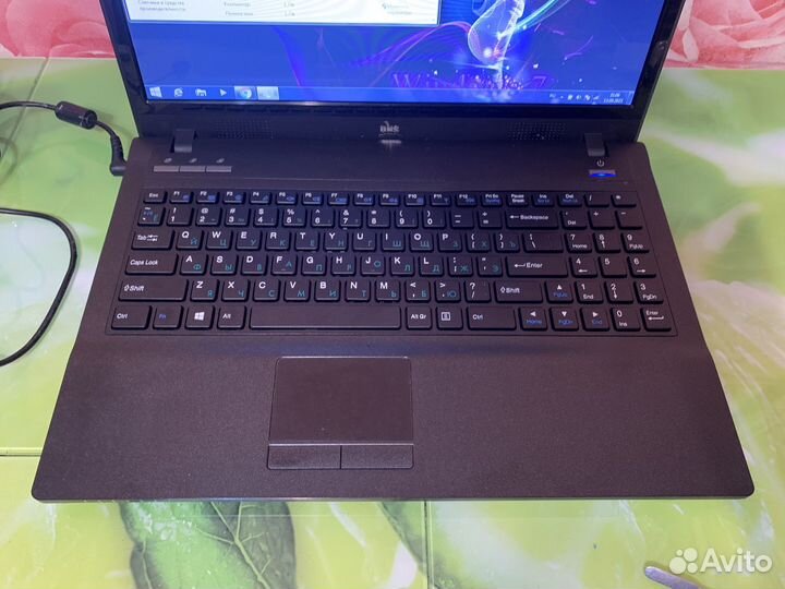 Ноутбук DNS i7/4Gb/HD4500M/250HDD