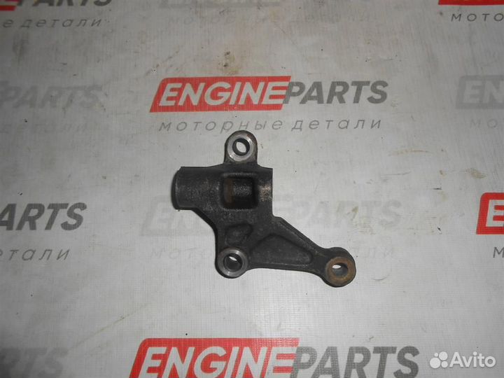 Кронштейн насоса гур Toyota Harrier MCU15(97-03)