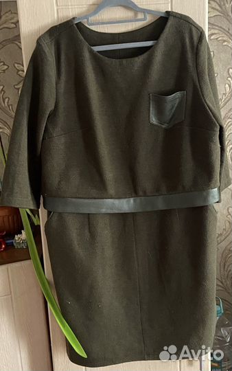 Платья женские 52-54