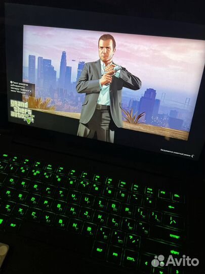 Rayzer ноут gtx870 / i7 8cpu / 512m2 / 8ddr3 / 4k