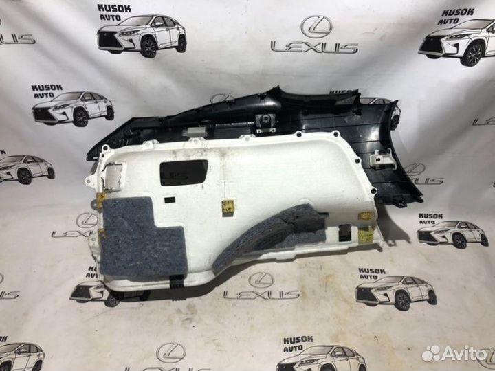 Обшивка багажника задняя правая Lexus Rx 350