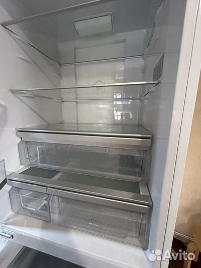 Холодильник Haier