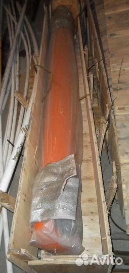 Гидроцилиндр рукояти Хитачи ZX 330-3 (4611472)