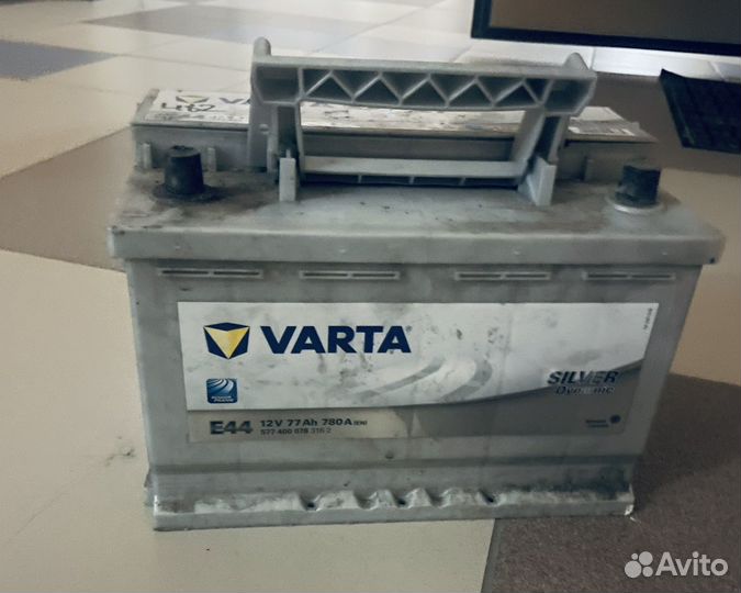 Аккумулятор varta 77Ah
