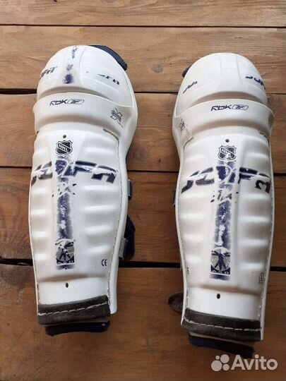 Продам детскую хоккейную форму