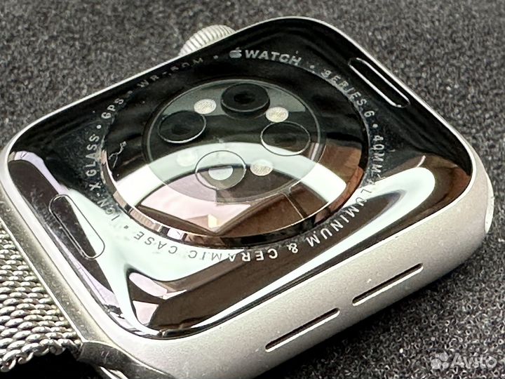 Apple Watch 6 40 mm отличные