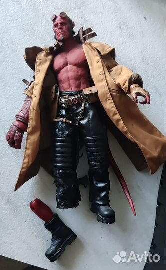 Hellboy Hot Toys Хеллбой Золотая армия