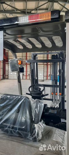 Вилочный погрузчик Zoomlion FD25H, 2023