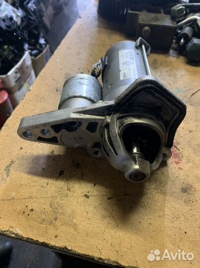 Стартер Renault V1,6 H4M МКПП