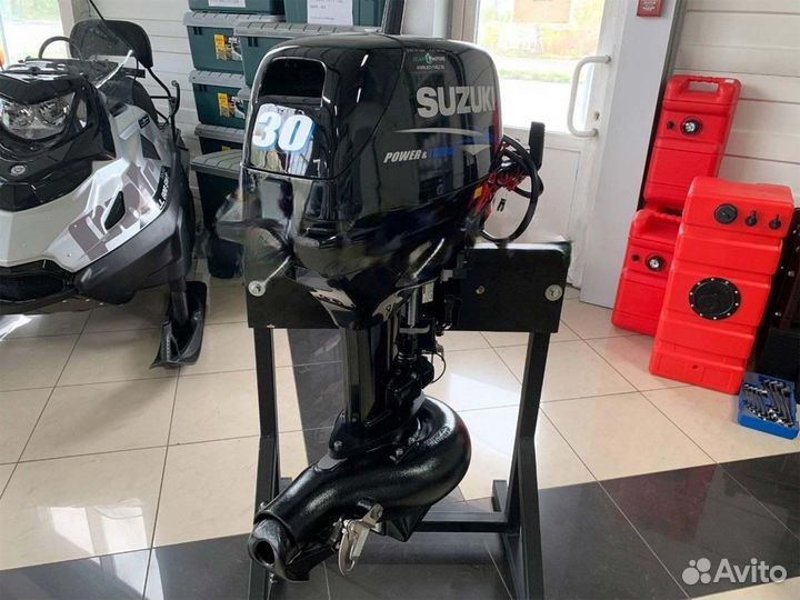Лодочный мотор Suzuki DT30RS JET витринный